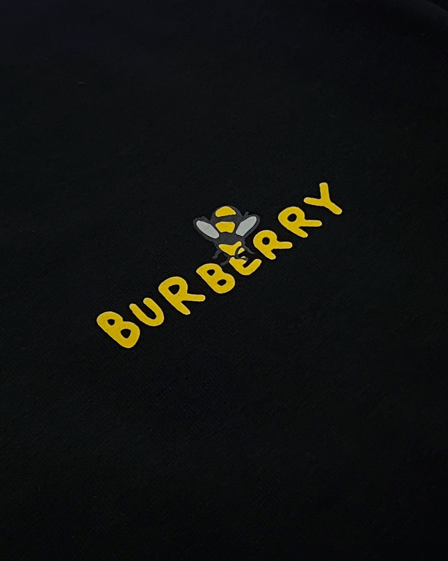 Burberry - Bee Graphic T-Shirt - Black