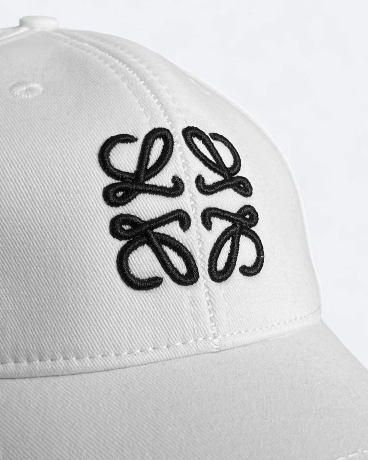 Loewe - Black Logo Embroidery Cap - White