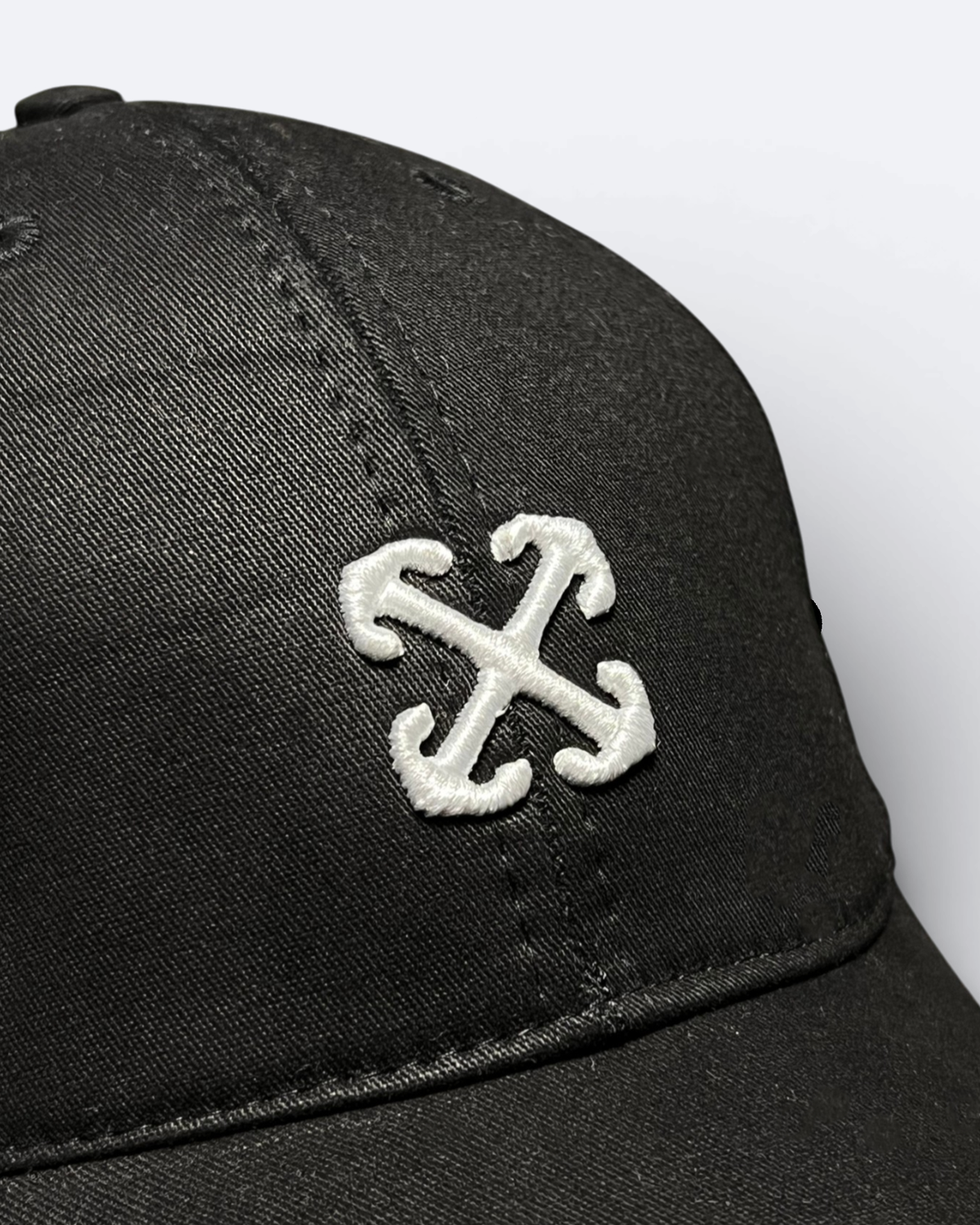 Off-White - Arrow Embroidery Logo Cap - Black