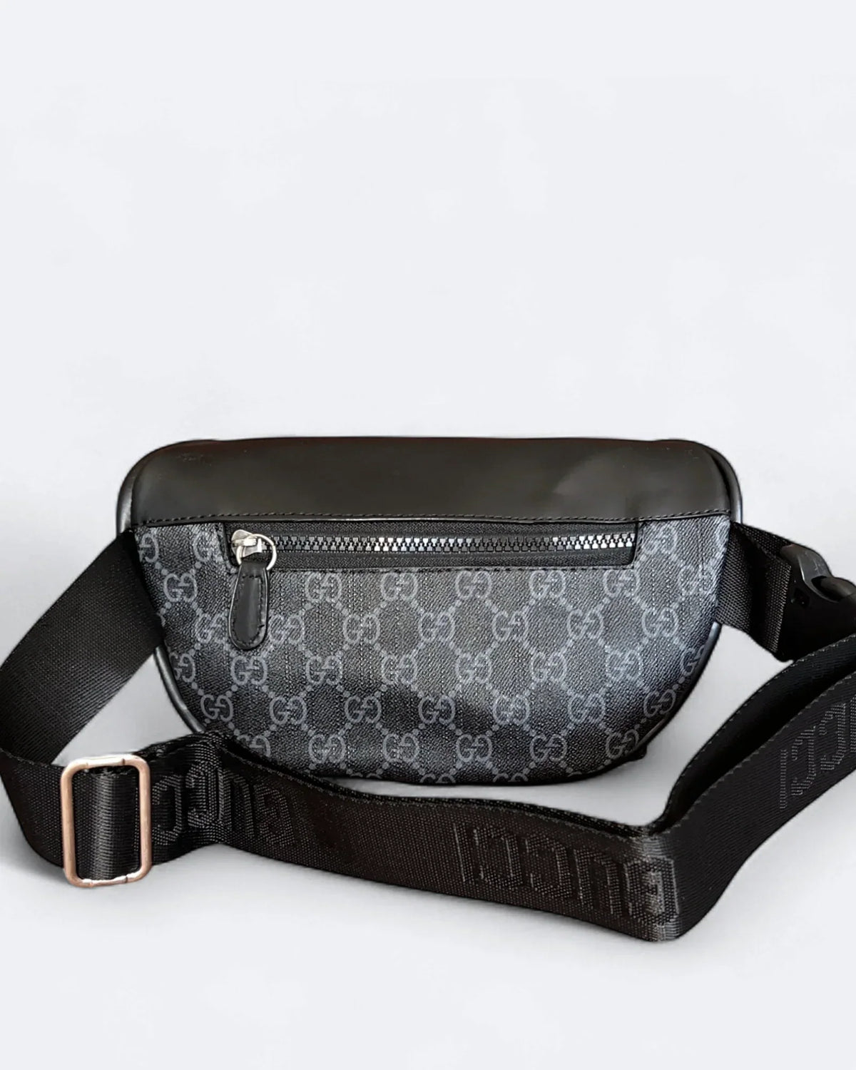 Gucci - GG Canvas Crossbody Bag - Black