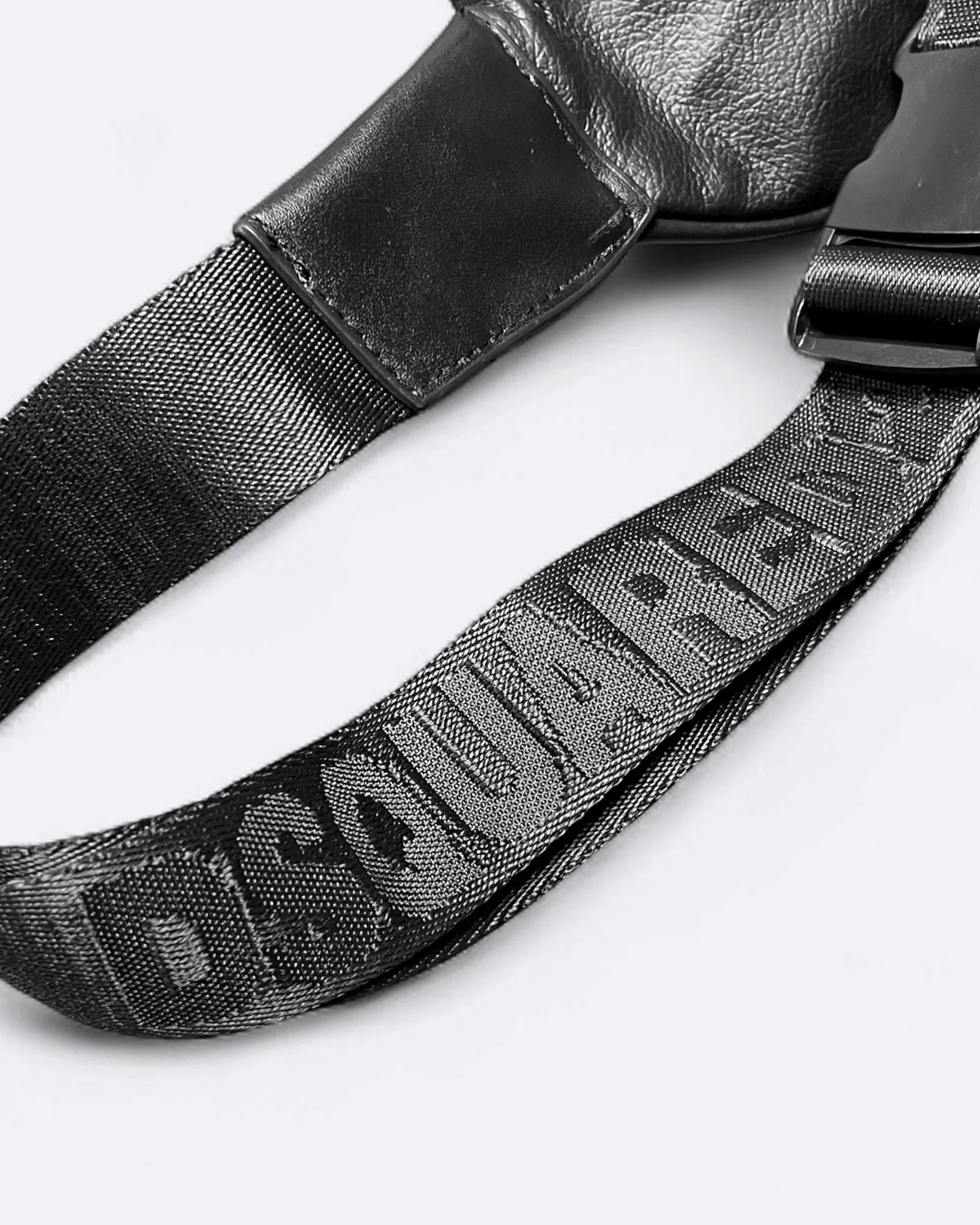 Dsquared2 - ICON Leather Crossbody Bag - Black