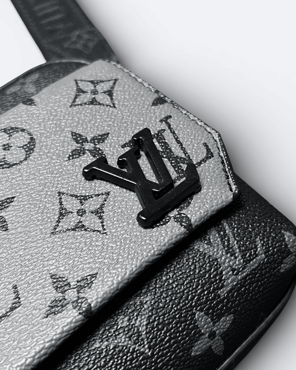 LVTN - Pattern Mini Messenger Bag - Black/Gray