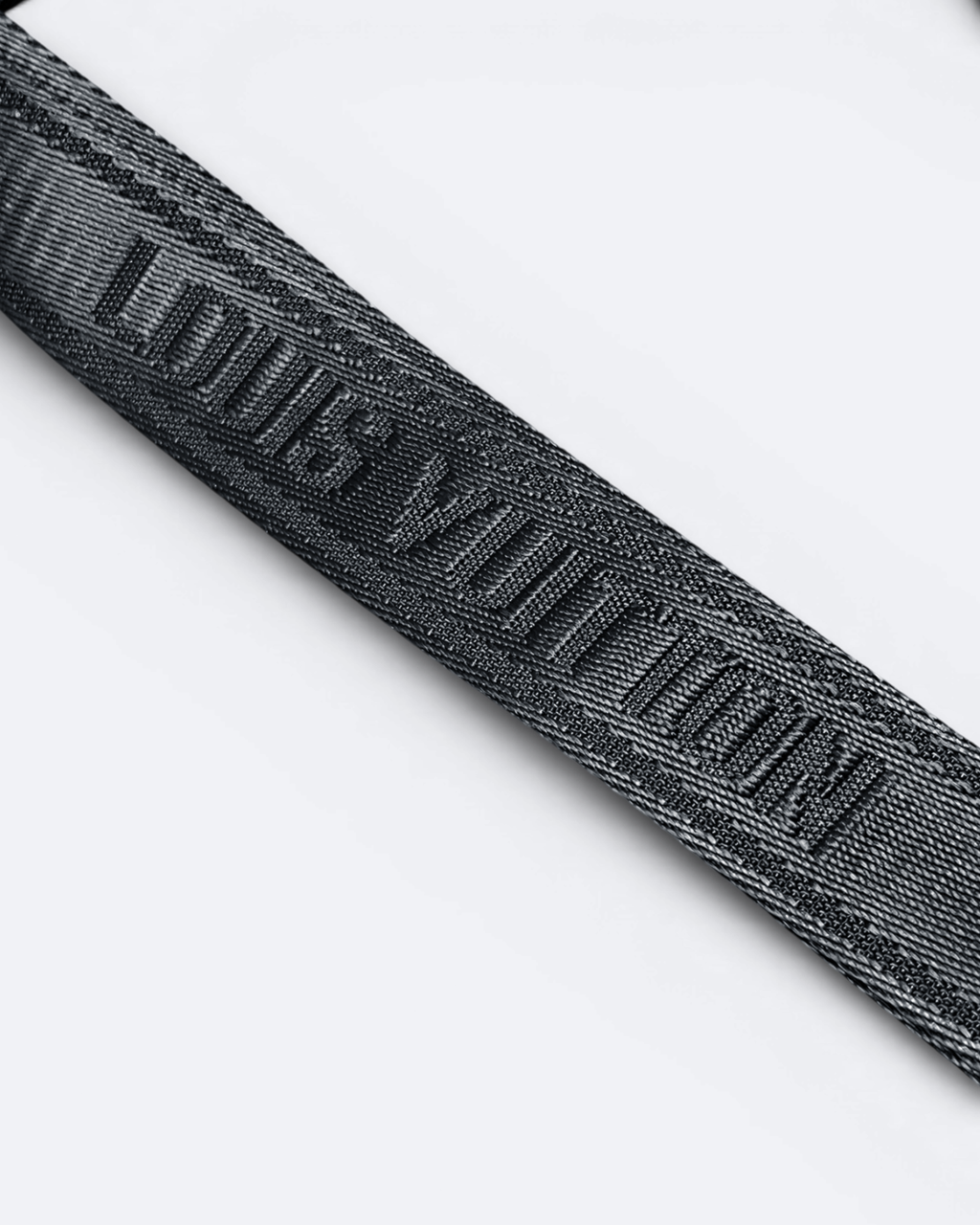 LVTN - Damier Mini Messenger Bag - Black