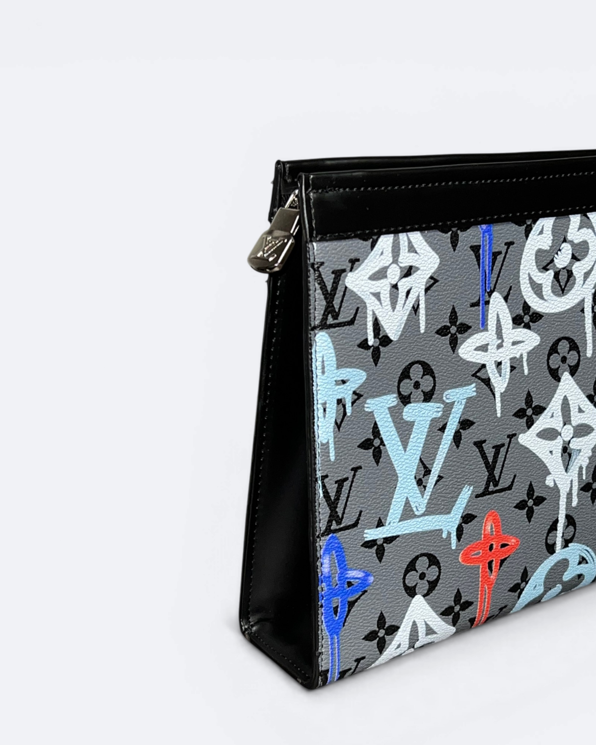 LVTN - Graffiti Pattern Clutch - Gray