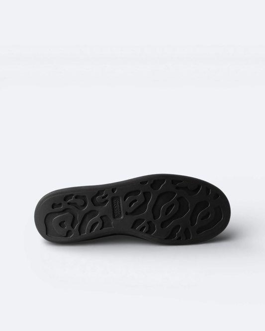 Alexander McQueen - Oversized Sneakers - Velvet Black